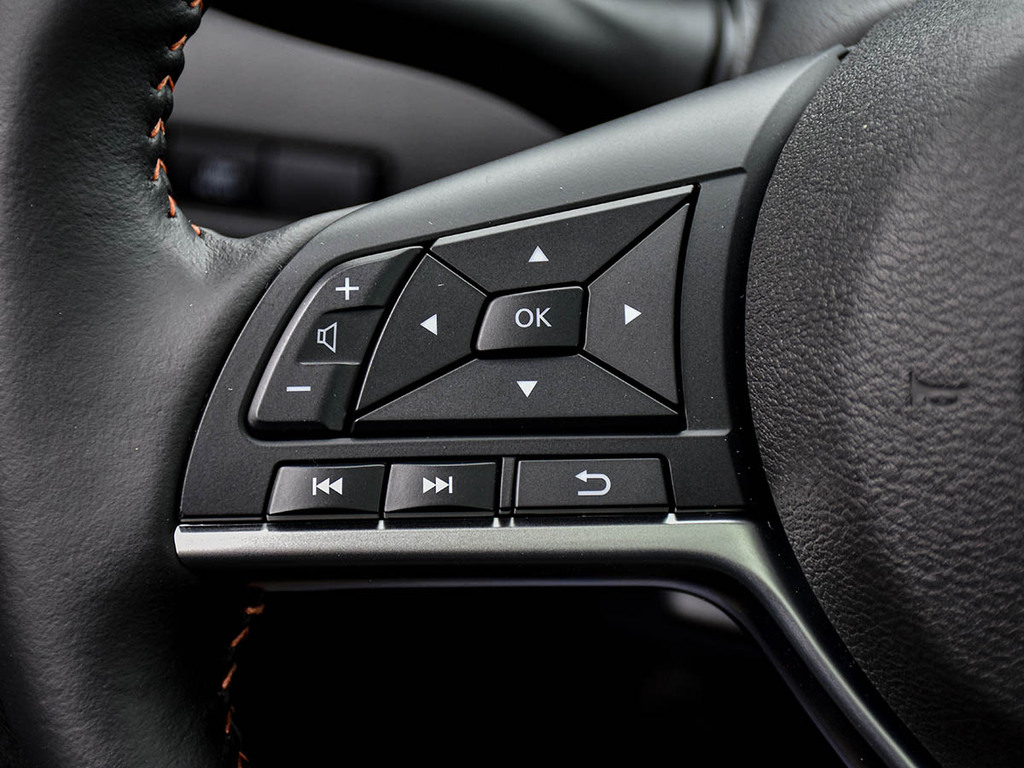 2025 Nissan Sentra SR, Toronto, Cash