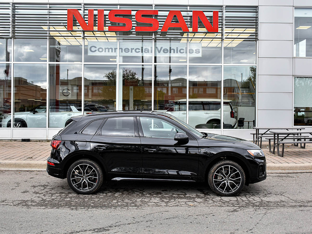 2021 Audi Q5 45 Progressiv, Toronto, Cash