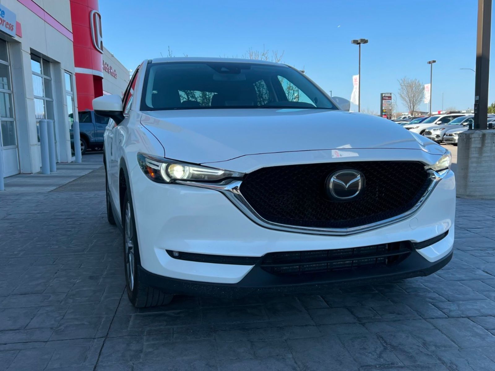 2020 Mazda CX-5 GT w/Turbo: Leather, Sunroof, AWD, Fully Loaded!