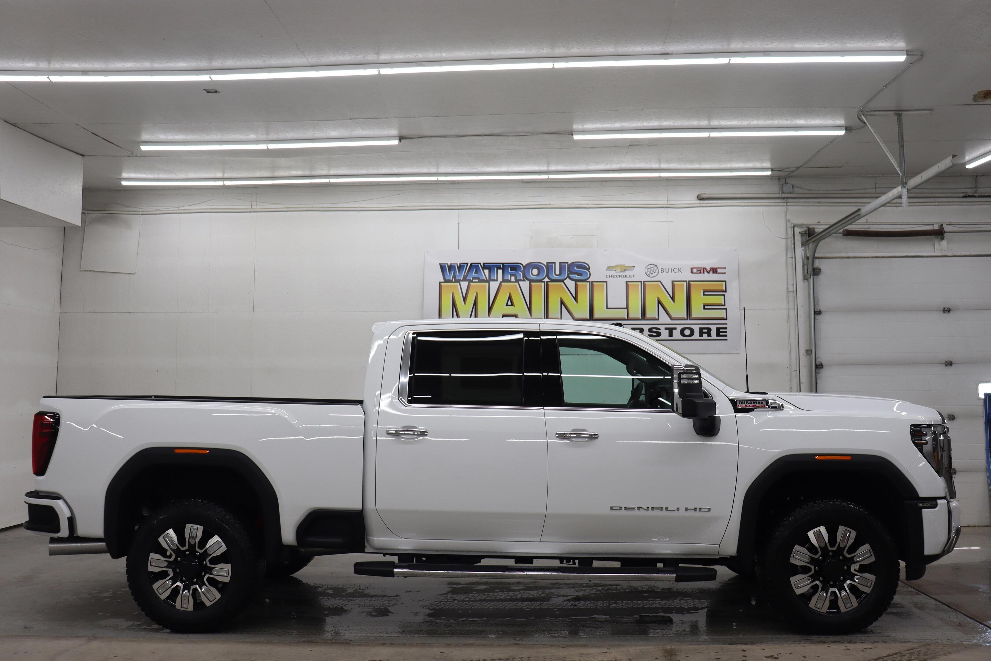 2025 GMC Sierra 3500HD Denali