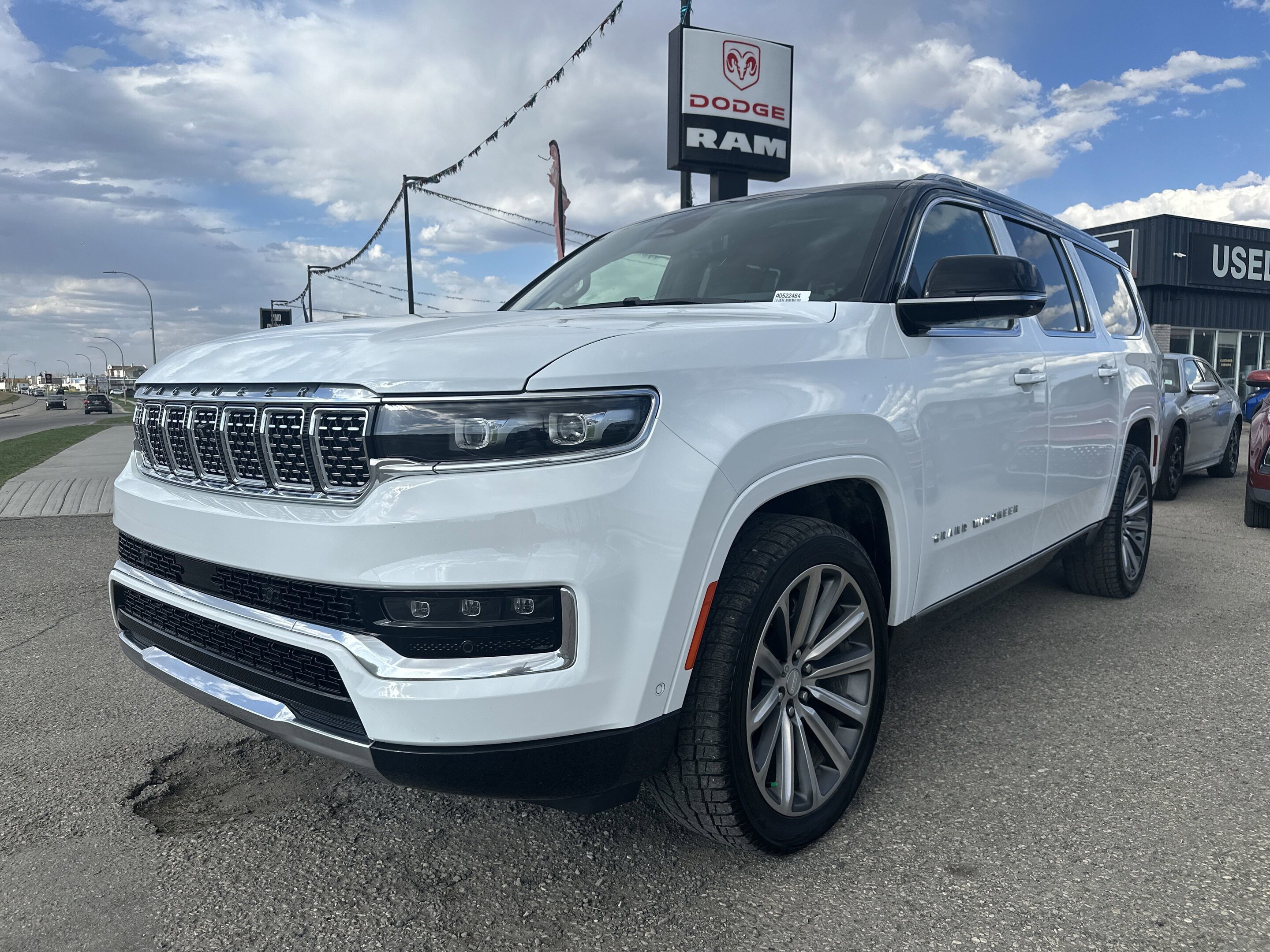 2023 Jeep Grand Wagoneer L Series II | Demo Special