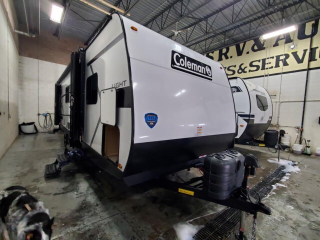 2025 Keystone RV COLEMAN LIGHT 26 BX