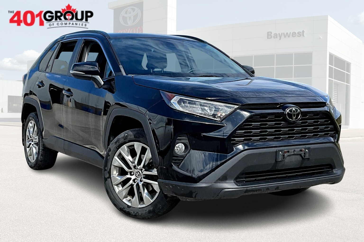 2021 Toyota RAV4 XLE ALL WHEEL DRIVE- HEATED SEATS