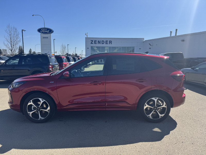 2025 Ford Escape ST-Line Elite