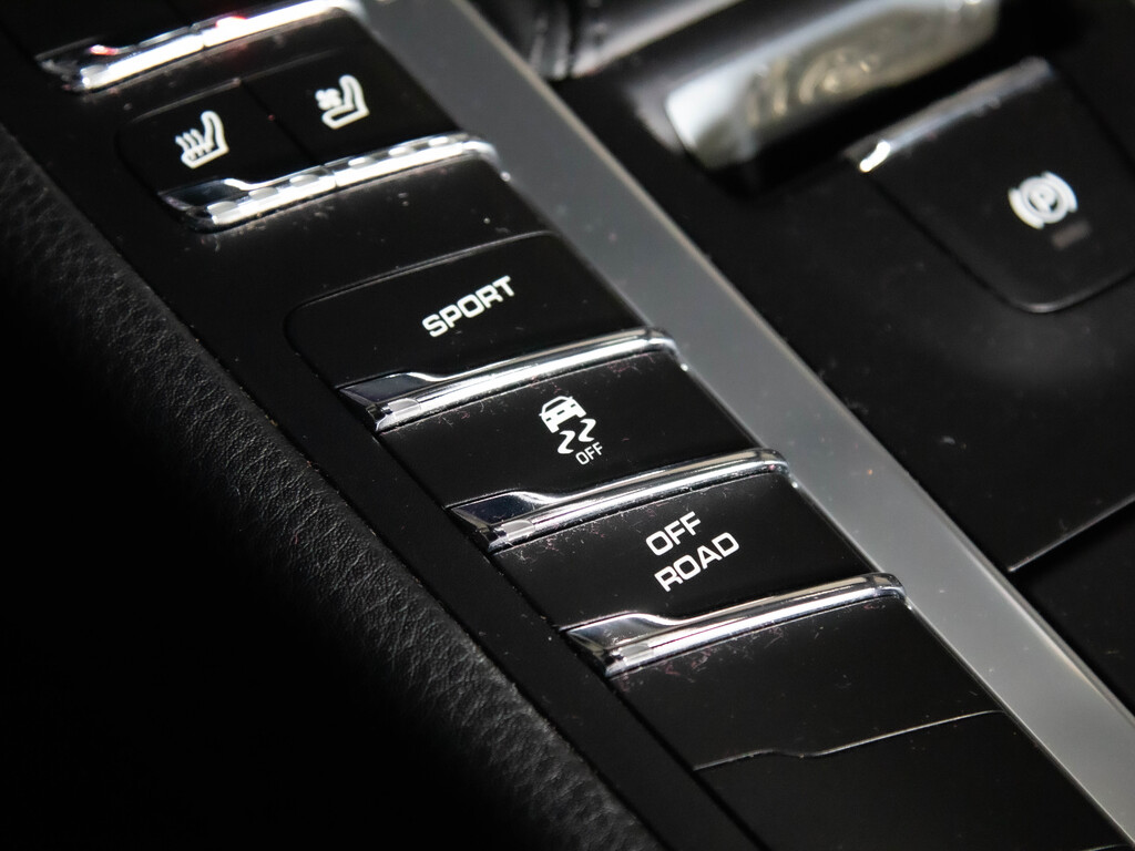 2019 Porsche Macan PREMIUM PLUS   BOSE   19 IN WHEELS, Toronto, Cash