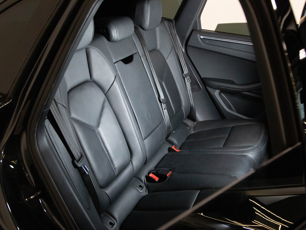 2019 Porsche Macan PREMIUM PLUS   BOSE   19 IN WHEELS, Toronto, Cash