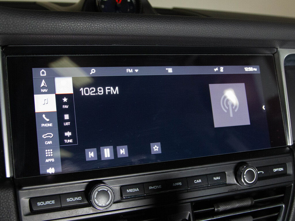 2019 Porsche Macan PREMIUM PLUS   BOSE   19 IN WHEELS, Toronto, Cash