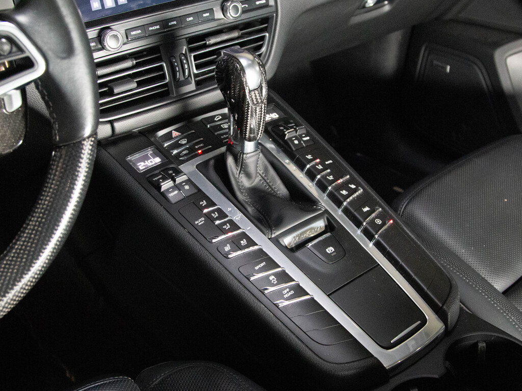2019 Porsche Macan PREMIUM PLUS   BOSE   19 IN WHEELS, Toronto, Cash