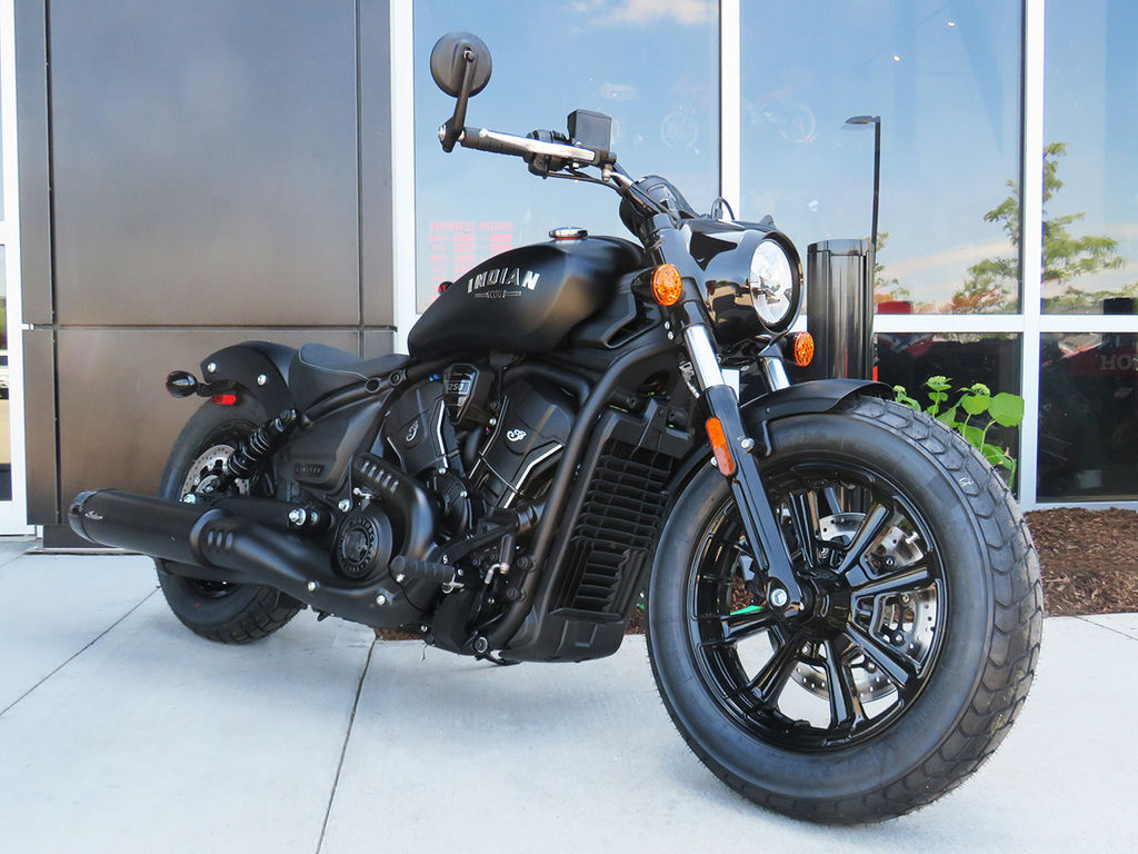 2025 Indian Motorcycles Scout® Bobber Limited Black Smoke 