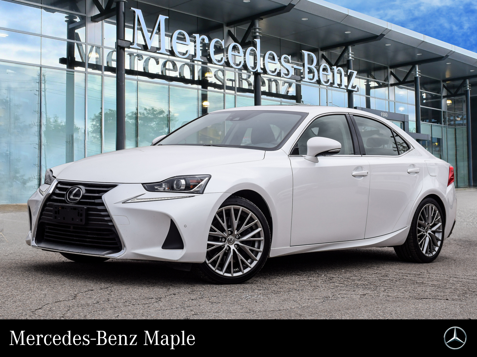 2018 Lexus IS 300 HEATED SEATS/COOLED SEATS/SUNROOF/ALLOY WHEELS