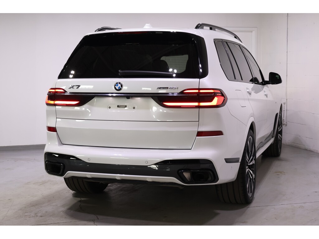 2023 BMW X7 xDrive40i, Toronto, Cash