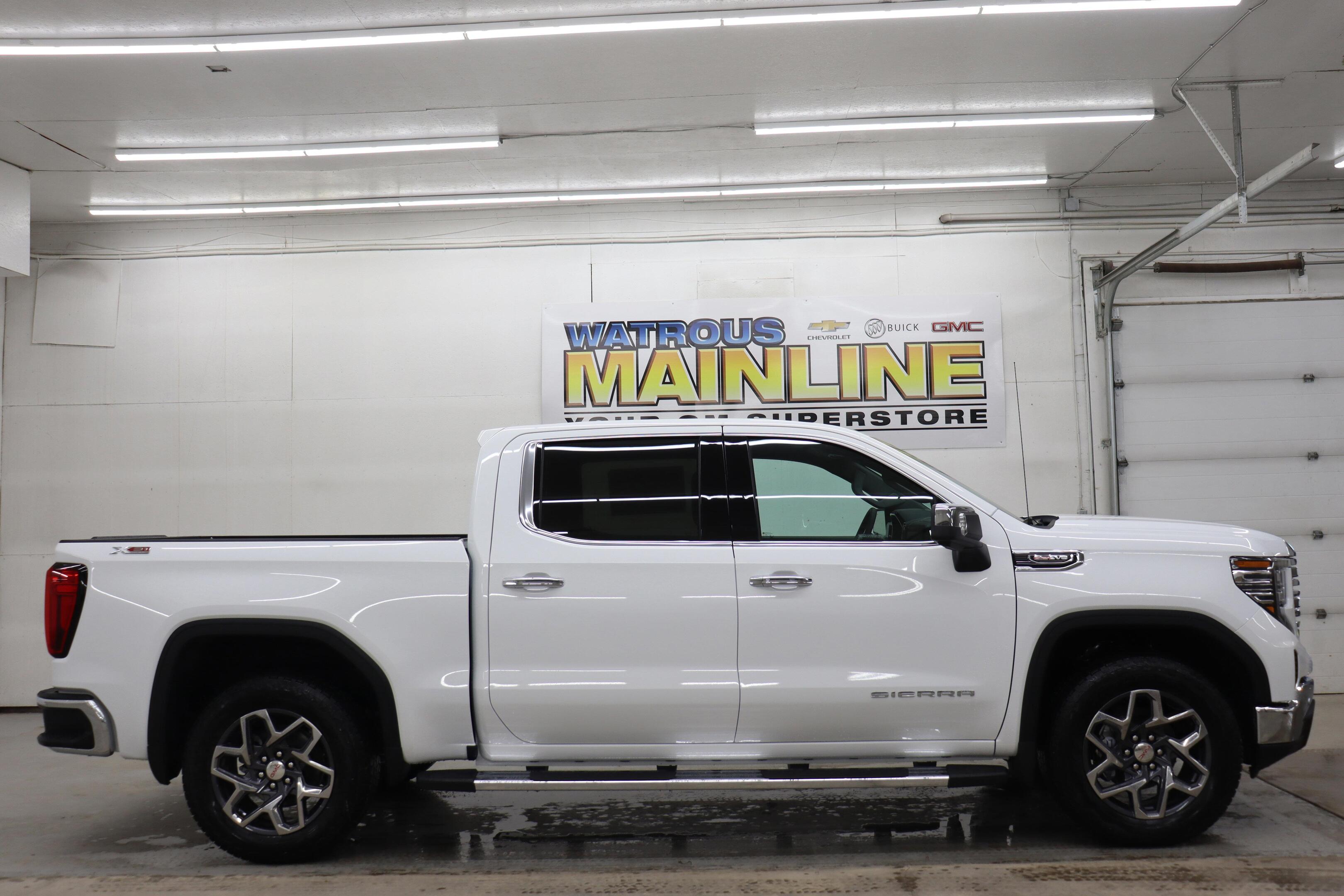 2025 GMC Sierra 1500 SLT