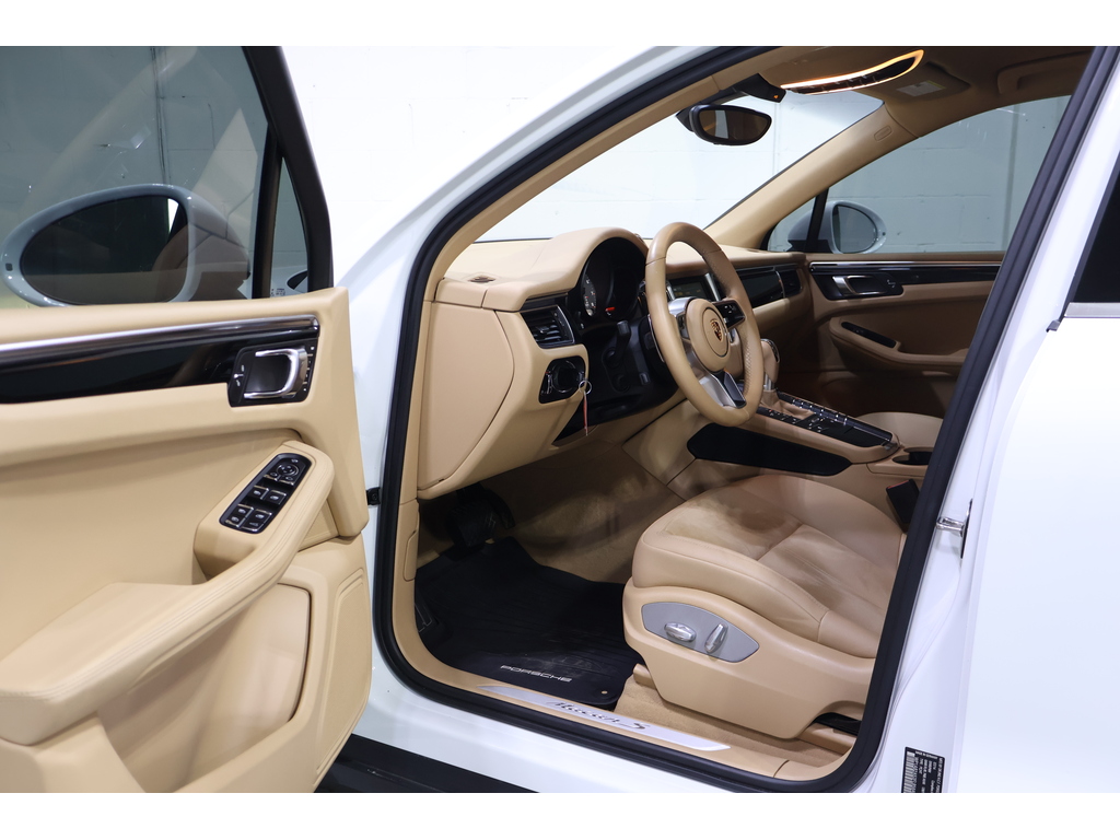 2015 Porsche Macan S, Toronto, Cash