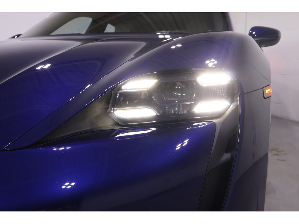 2020 Porsche Taycan 4S, Toronto, Cash