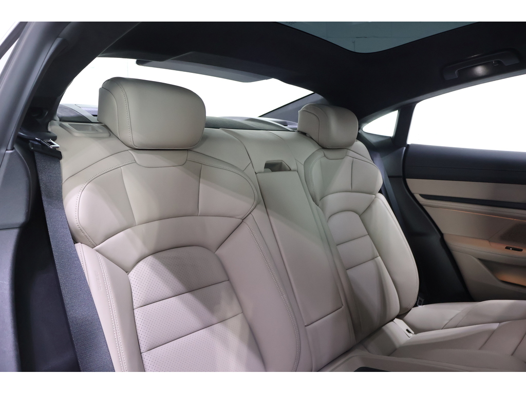 2020 Porsche Taycan 4S, Toronto, Cash