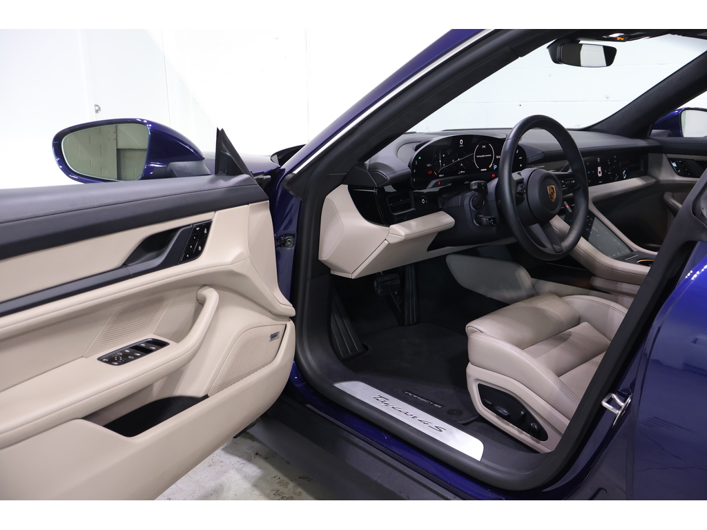 2020 Porsche Taycan 4S, Toronto, Cash