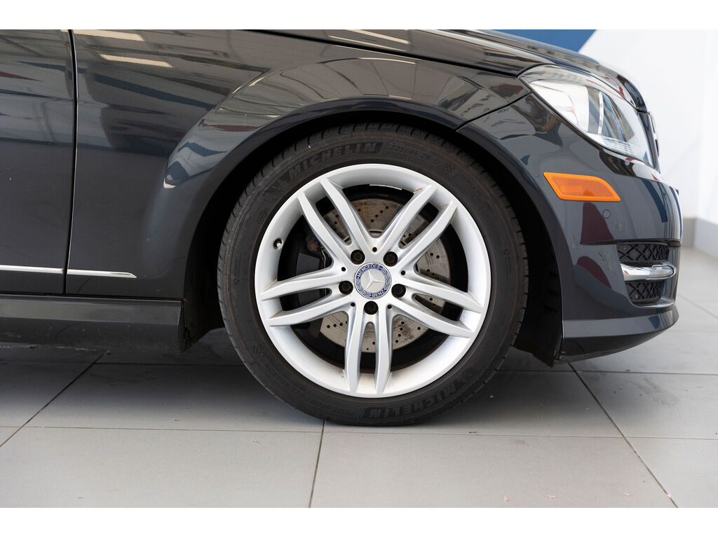 2014 Mercedes-Benz C 300 4MATIC, Vancouver, Cash