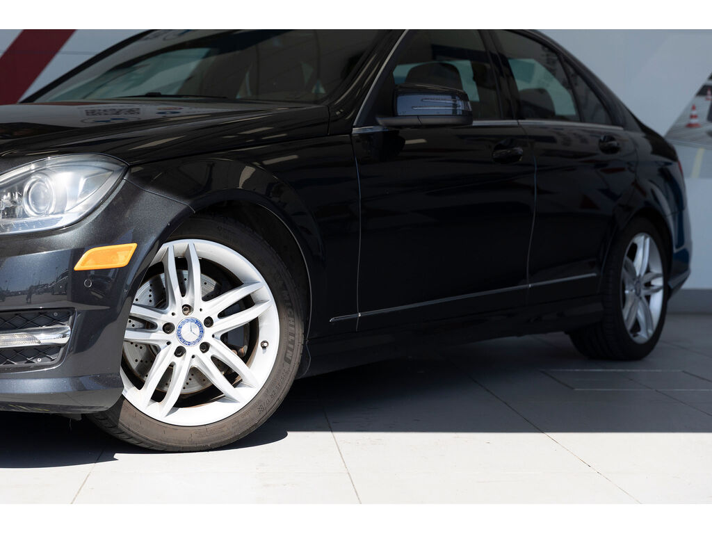 2014 Mercedes-Benz C 300 4MATIC, Vancouver, Cash