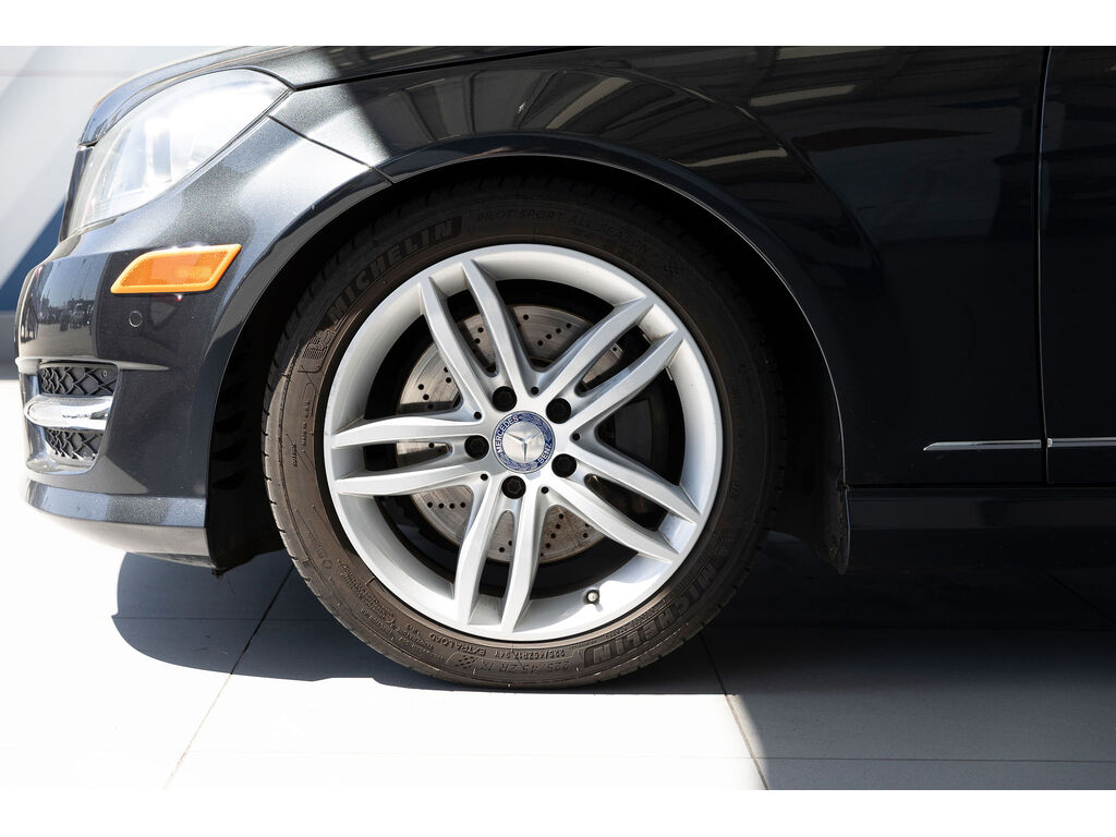 2014 Mercedes-Benz C 300 4MATIC, Vancouver, Cash