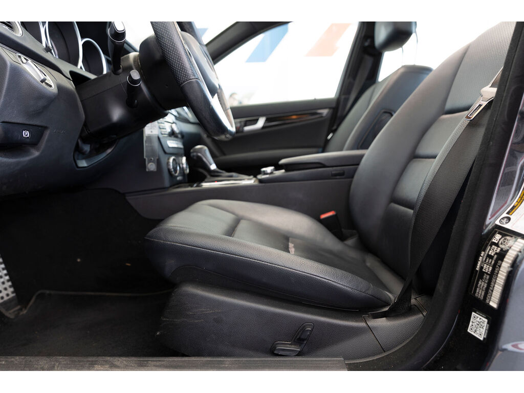 2014 Mercedes-Benz C 300 4MATIC, Vancouver, Cash