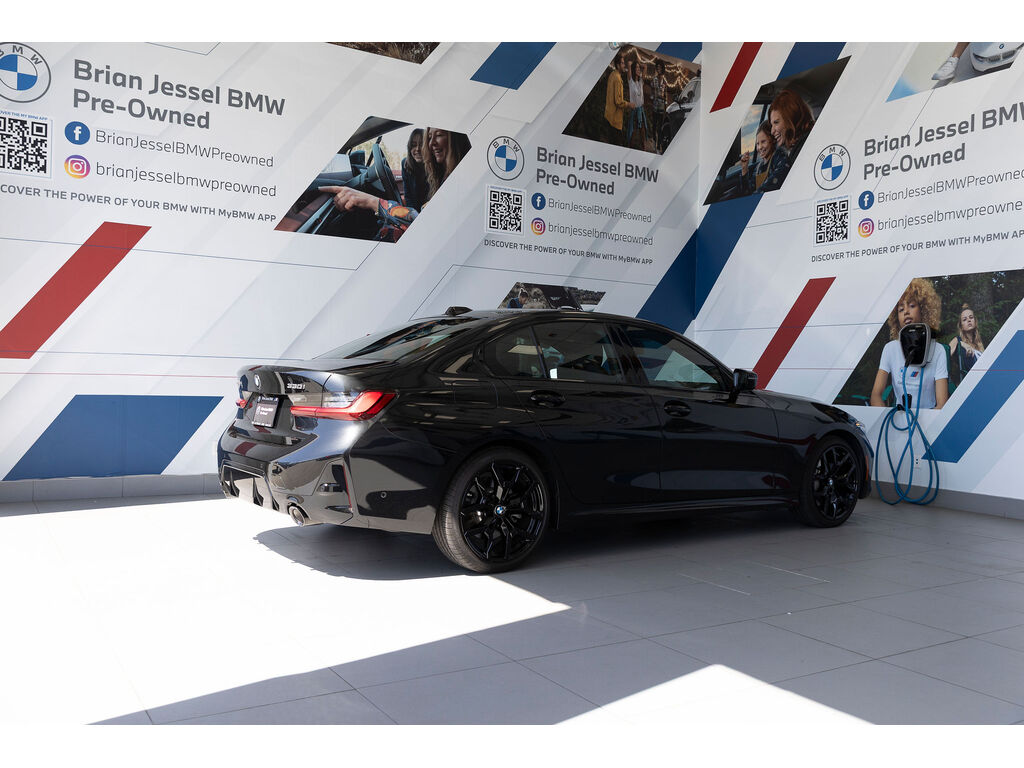 2025 BMW 330i xDrive, Vancouver, Cash