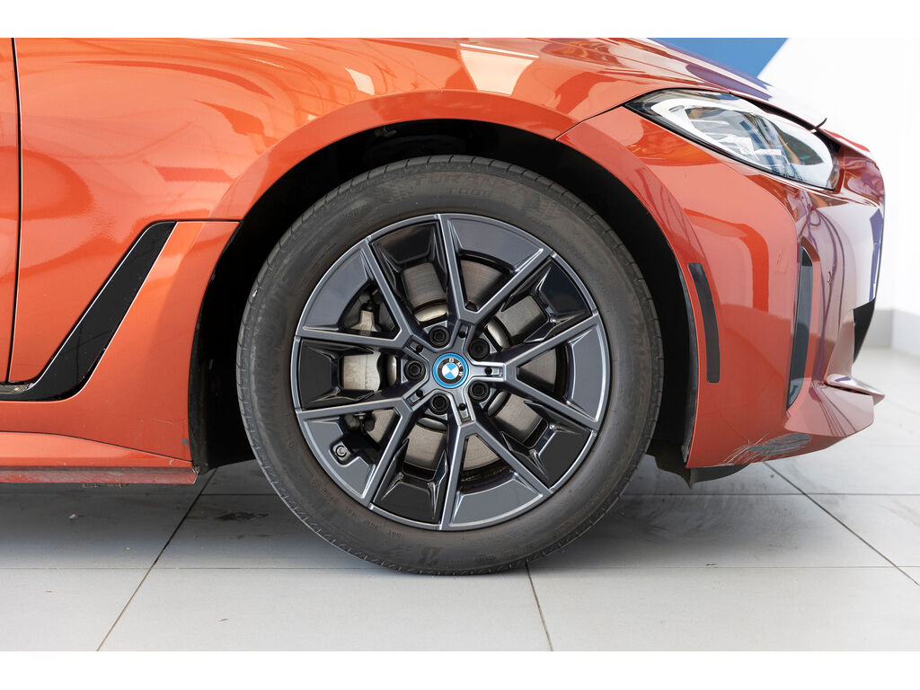 2023 BMW i4 eDrive40, Vancouver, Cash