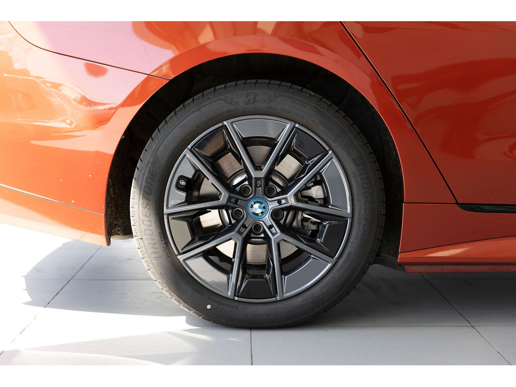 2023 BMW i4 eDrive40, Vancouver, Cash