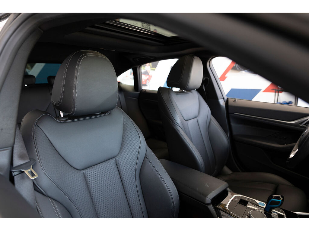 2023 BMW i4 eDrive40, Vancouver, Cash
