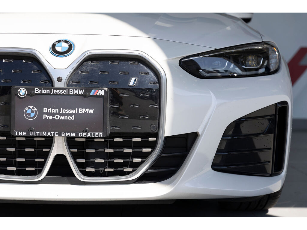 2022 BMW i4 eDrive40, Vancouver, Cash