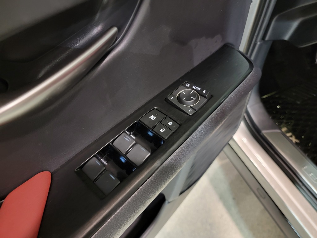 Lexus UX 2019