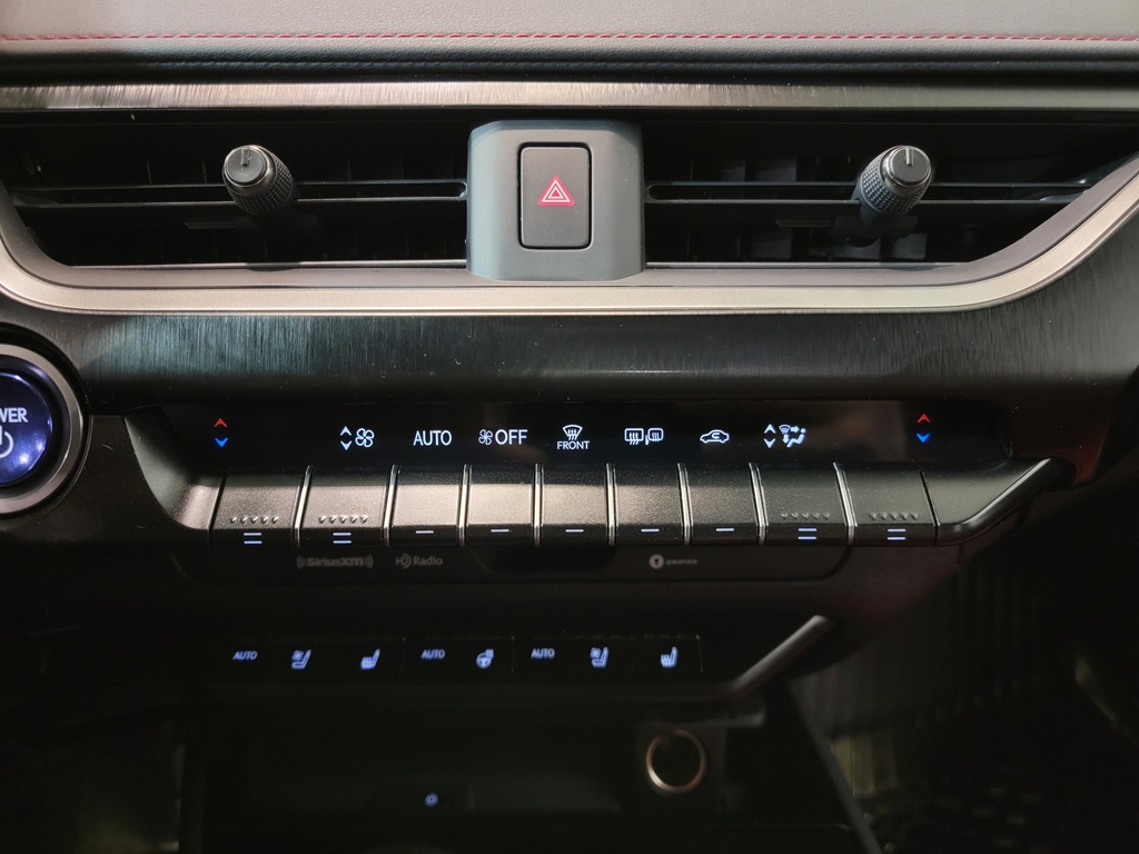 Lexus UX 2019