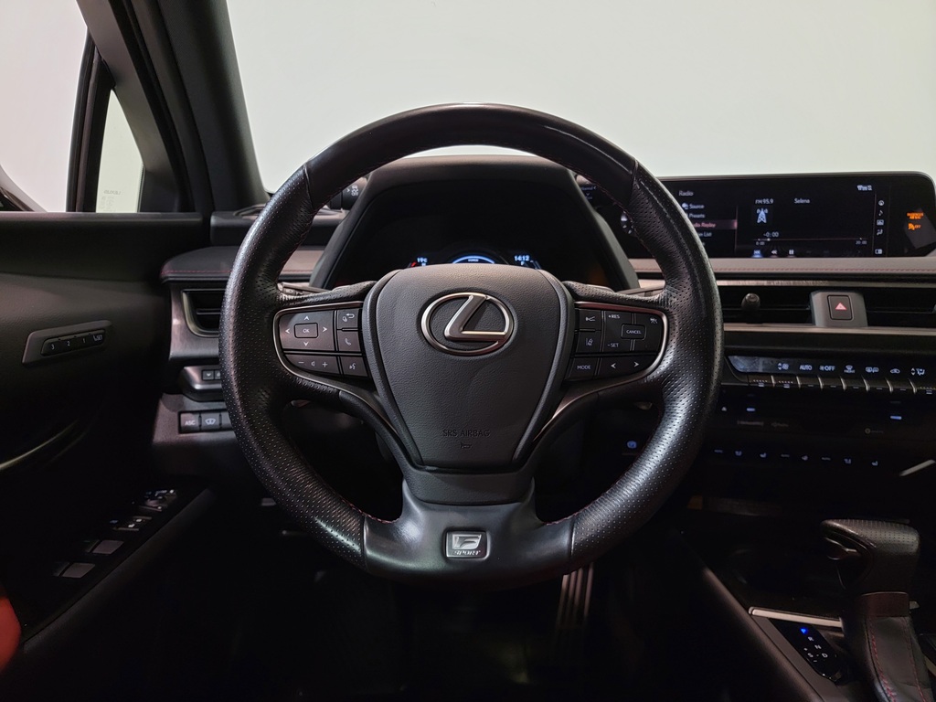 Lexus UX 2019
