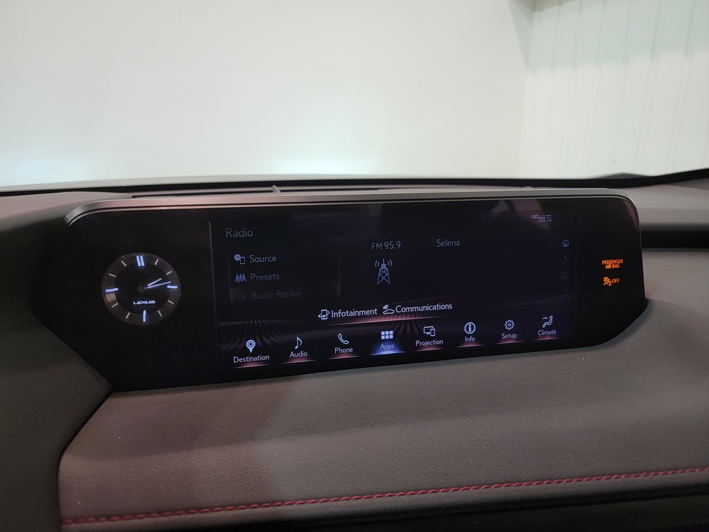 Lexus UX 2019