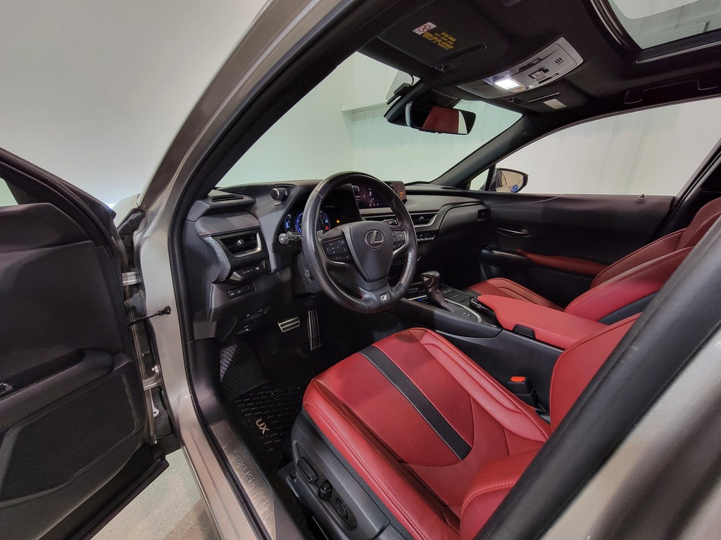 Lexus UX 2019