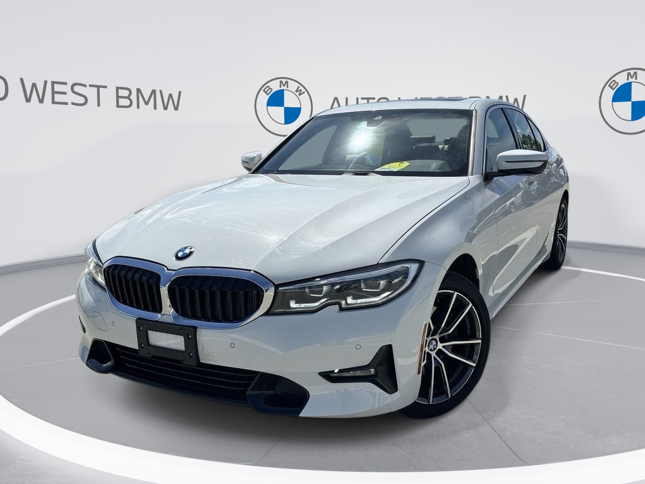 2021 BMW 3 Series 330i xDrive | NoAccident | LowKM