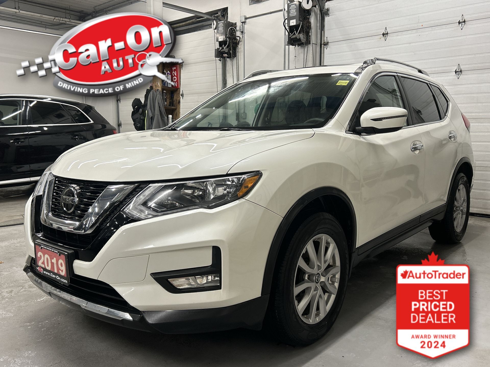 2019 Nissan Rogue SV AWD| PANO ROOF| HTD SEATS| REMOTE START|CARPLAY