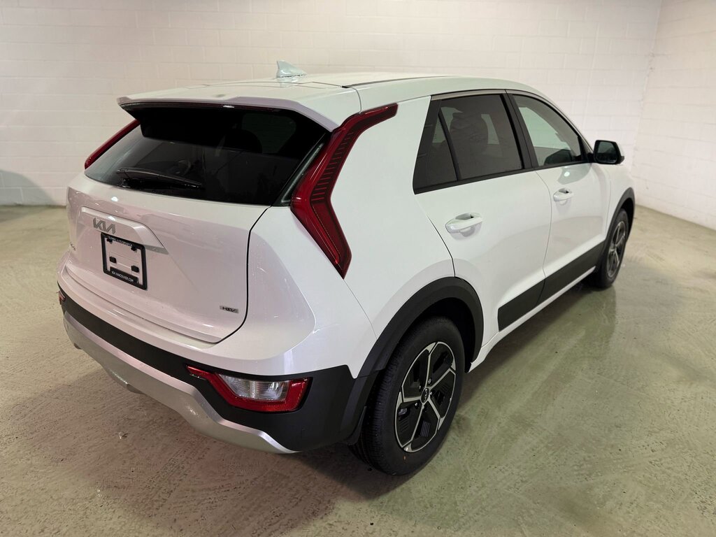 2025 Kia Niro LX, Vancouver, Cash