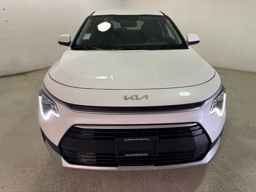 2025 Kia Niro LX, Vancouver, Cash