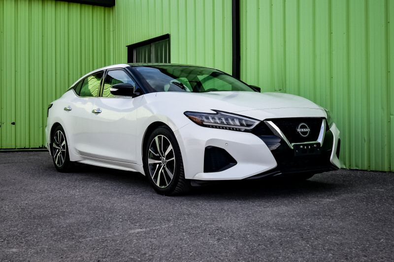 2023 Nissan Maxima SL  • SUNROOF • NAV • HEATED LEATHER • CP/AA