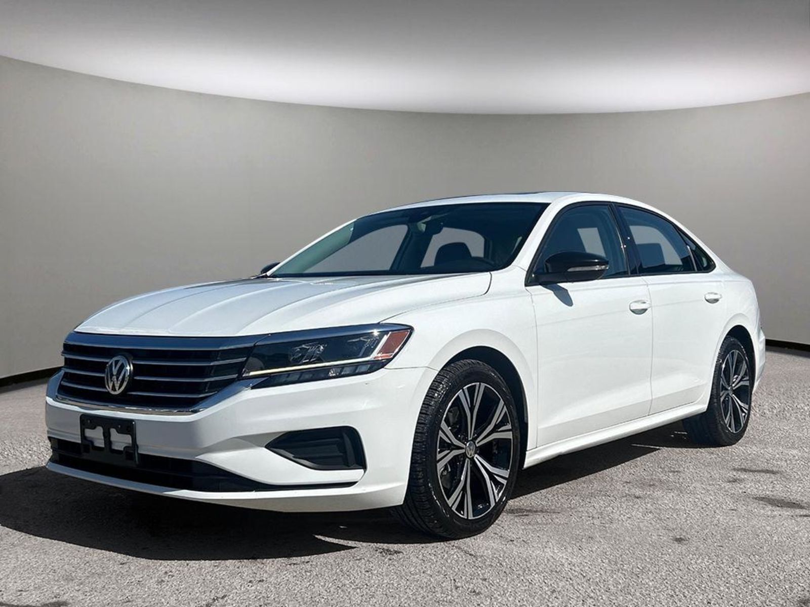 2022 Volkswagen Passat 2.0T Limited Edition | Apple Carplay & Android Aut