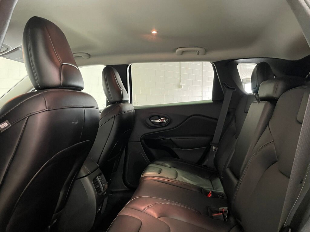 2023 Jeep Cherokee Altitude, Vancouver, Cash