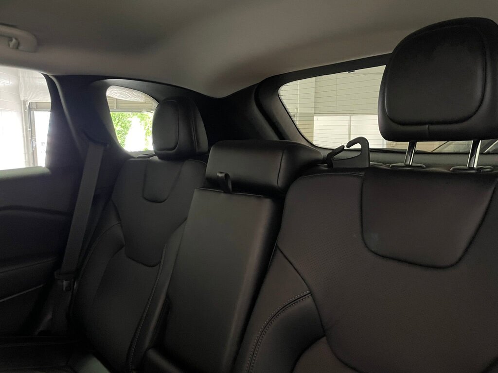 2023 Jeep Cherokee Altitude, Vancouver, Cash