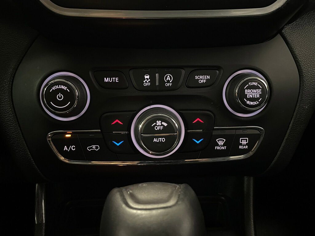 2023 Jeep Cherokee Altitude, Vancouver, Cash