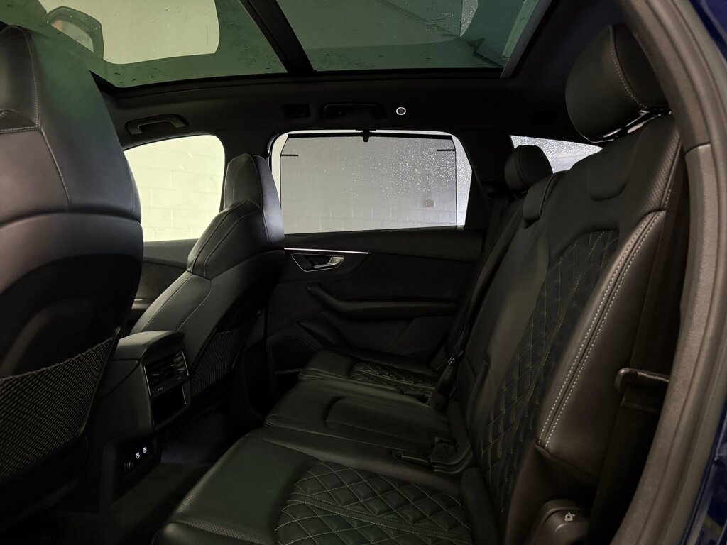 2021 Audi SQ7 Premium Plus TFSI quattro Tiptronic, Vancouver, Cash