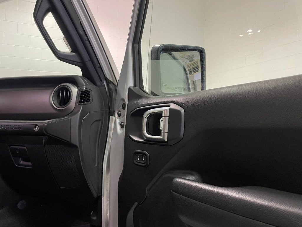 2023 Jeep Wrangler 4-Door Sport S, Vancouver, Cash