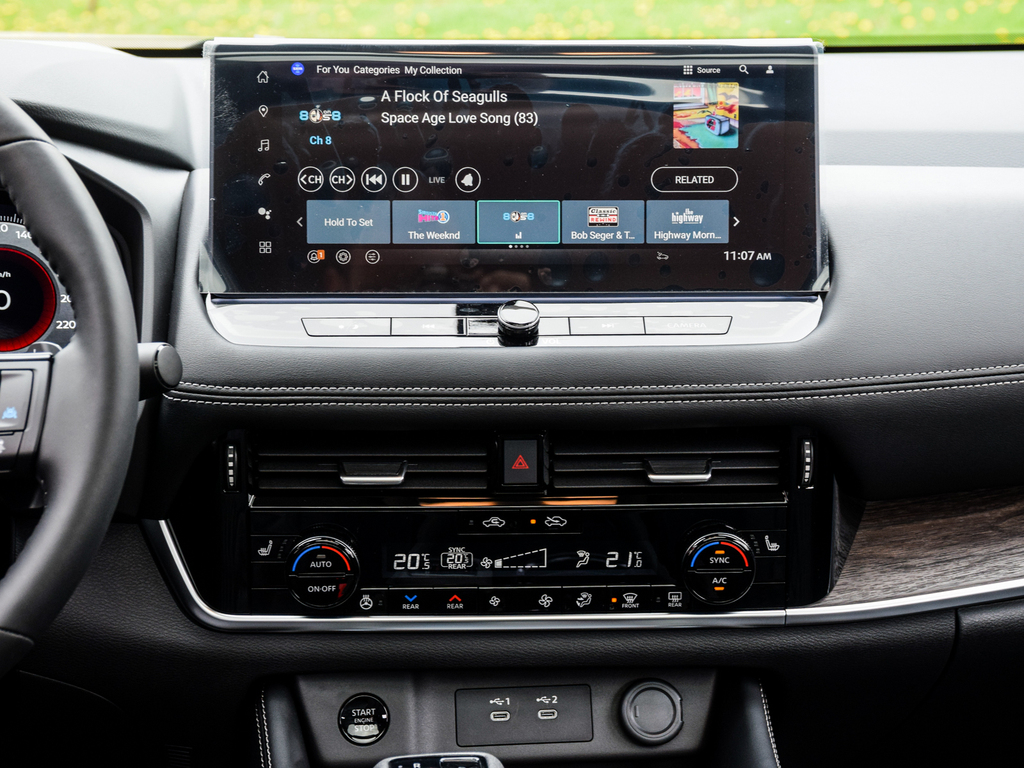2025 Nissan Rogue Platinum, Toronto, Cash