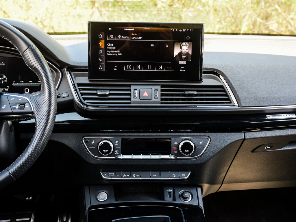 2022 Audi Q5 45 Technik, Toronto, Cash