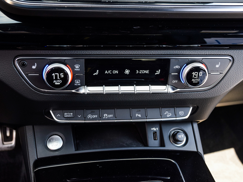 2022 Audi Q5 45 Technik, Toronto, Cash