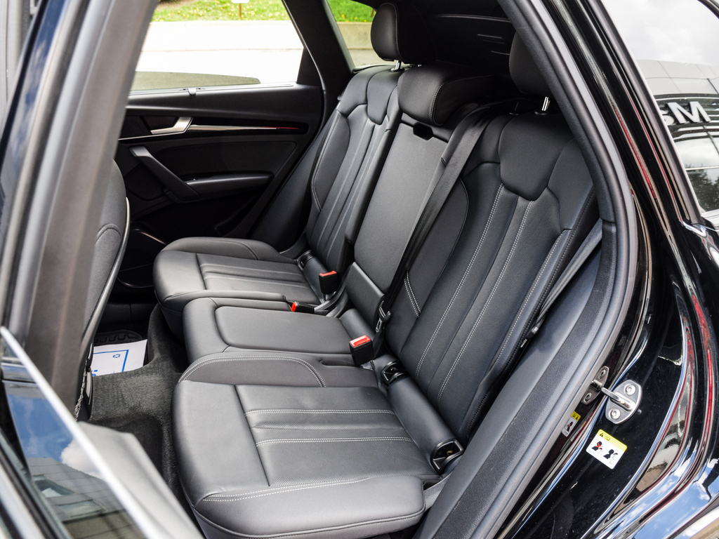 2021 Audi Q5 45 Progressiv, Toronto, Cash