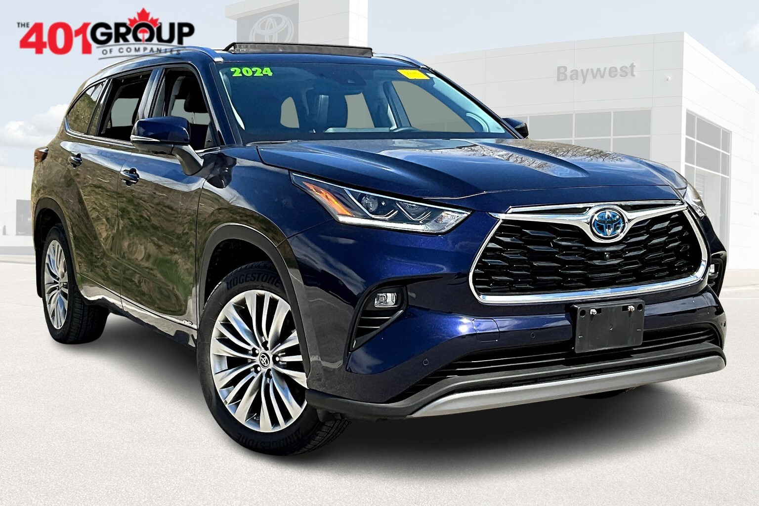 2024 Toyota Highlander Hybrid LOADED!! HYBRID- ALL WHEEL DRIVE/ LEATHER INTERIOR
